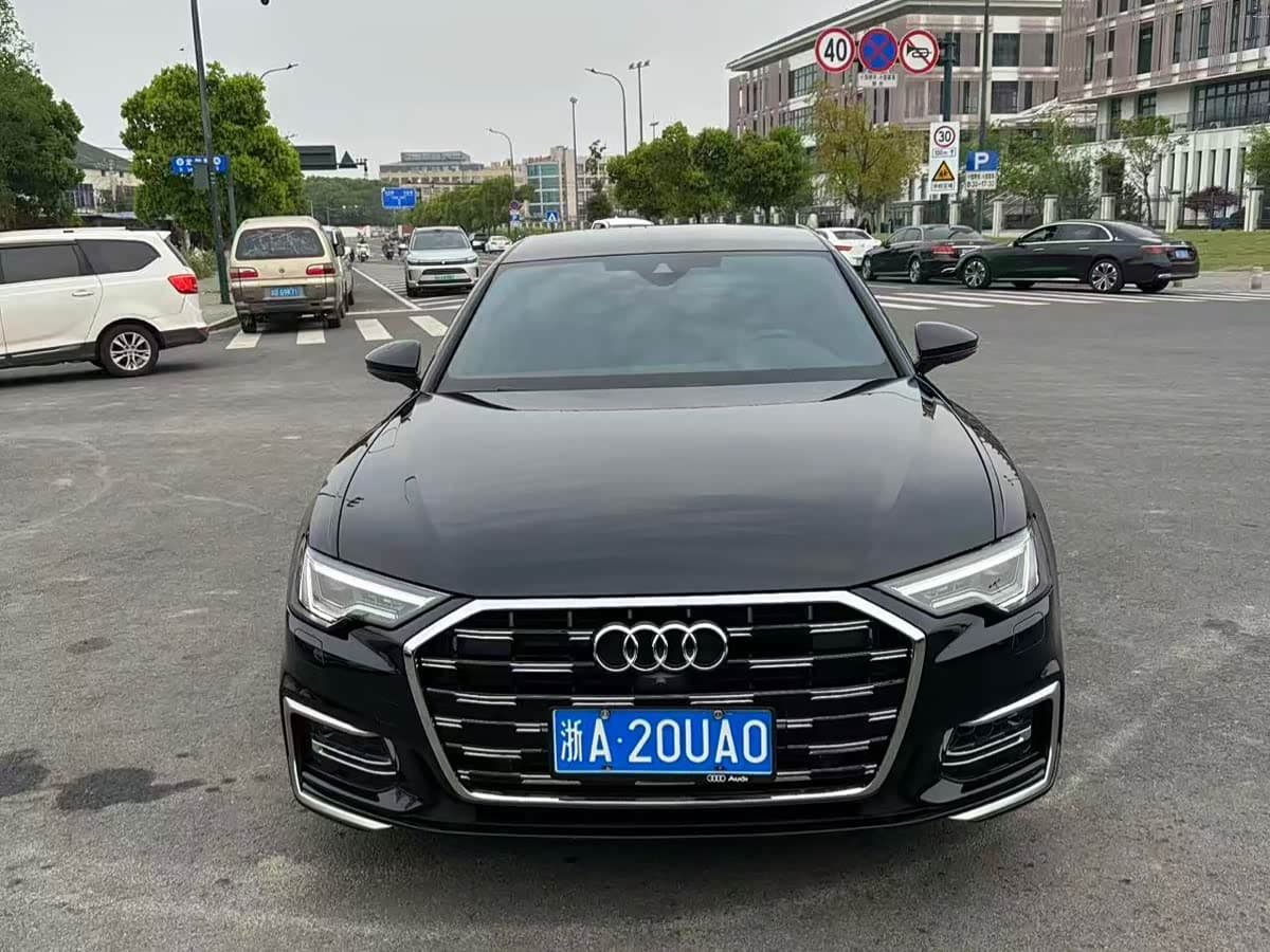Audi A6L 2024 — Фото 2/16