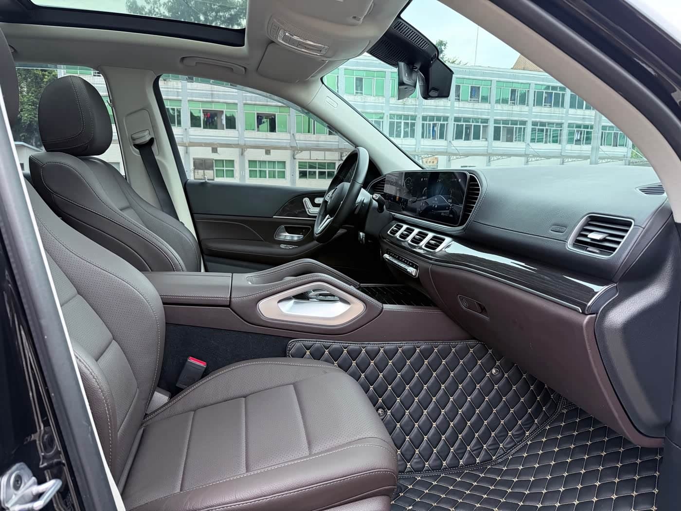 Mercedes-Benz GLE 2022 — Фото 11/19