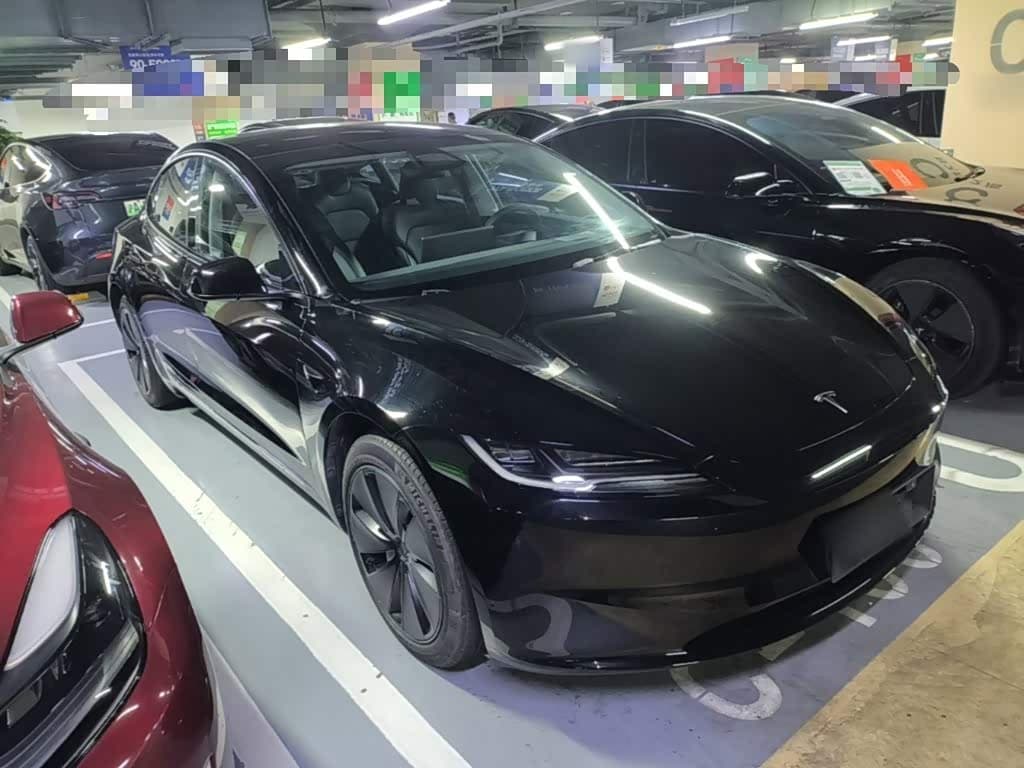 Tesla Model 3 2023 — Фото 4/20