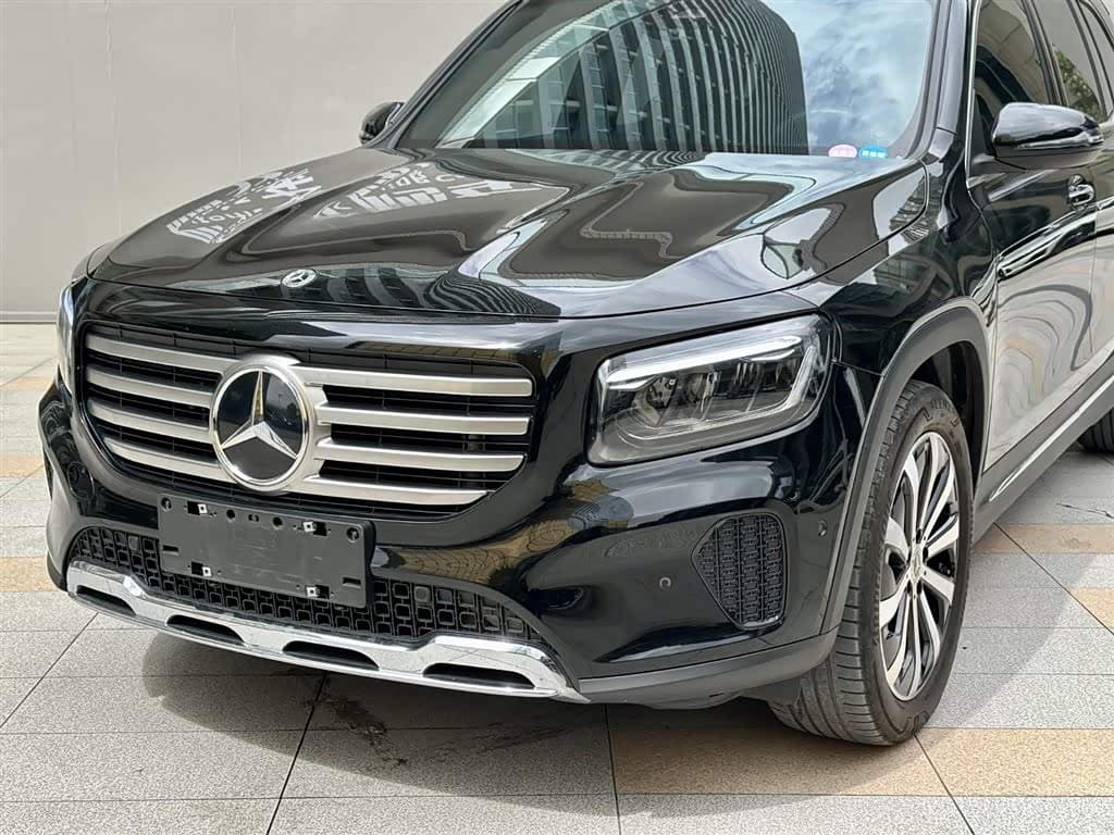 Mercedes-Benz GLB 2024 — Фото 16/20