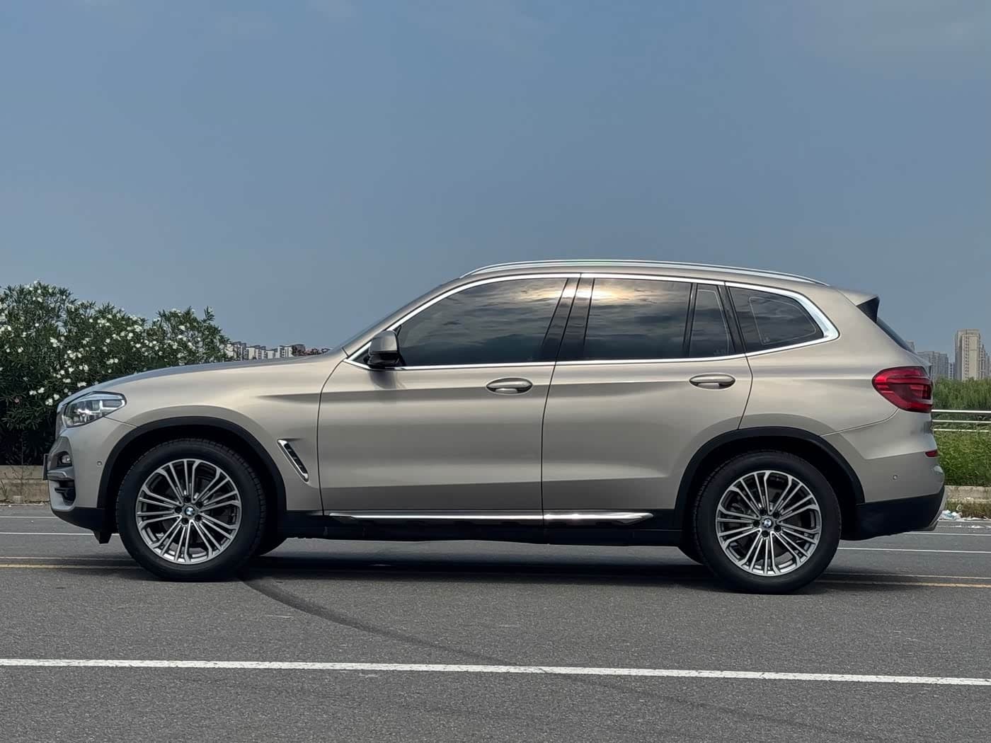 BMW X3 2019 — Фото 4/20