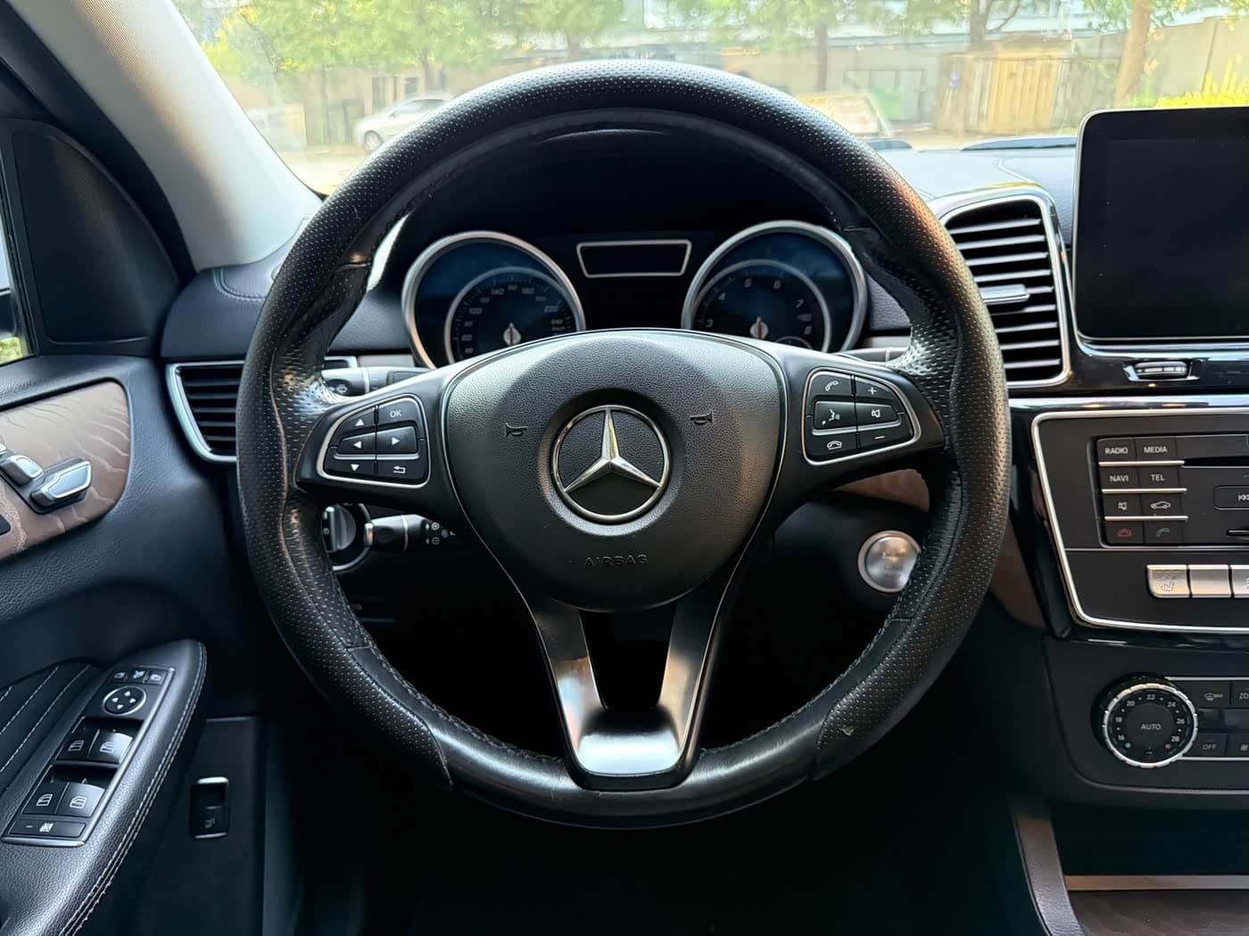 Mercedes-Benz GLE Coupe 2016 — Фото 12/16