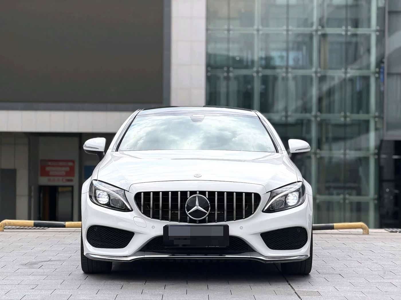 Mercedes-Benz C-Class 2016 — Фото 2/9