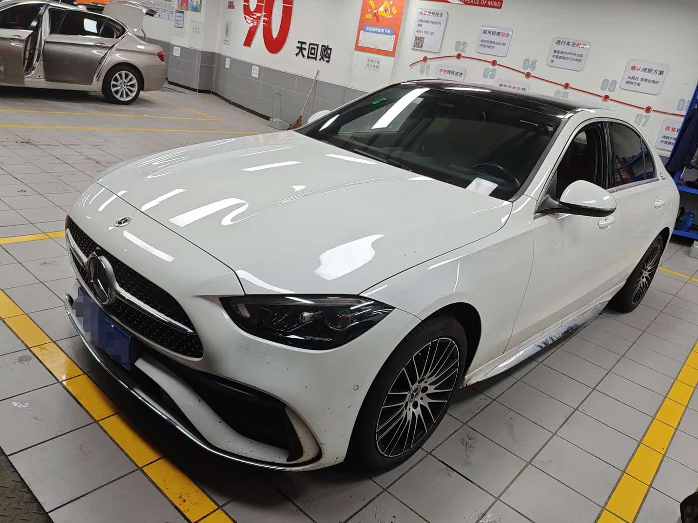 Mercedes-Benz C-Class 2023 — Фото 1/14