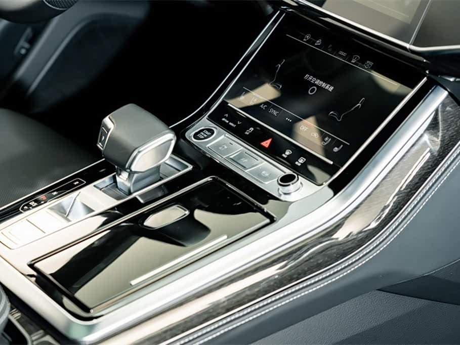 Audi Q8 2022 — Фото 20/20