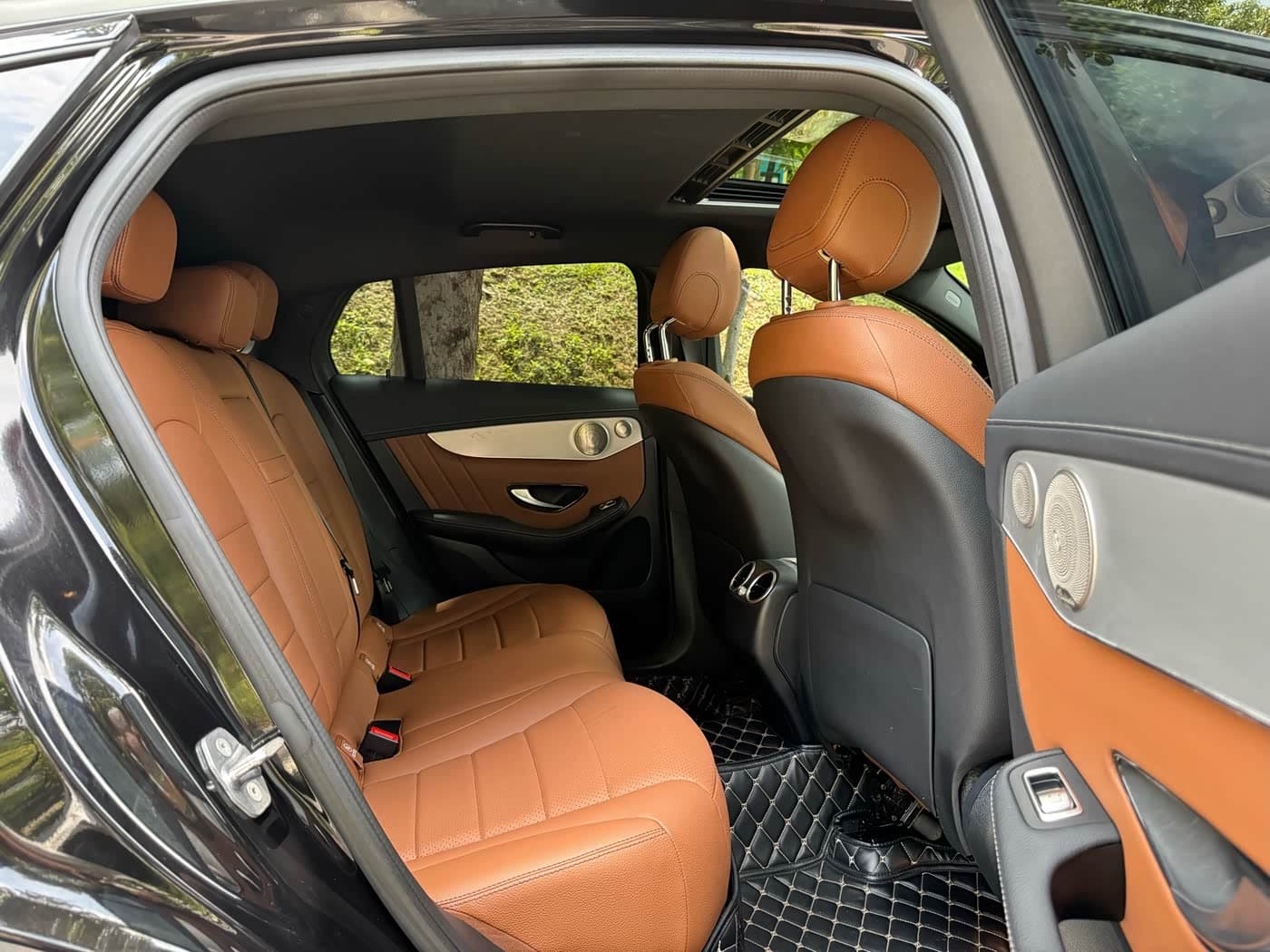 Mercedes-Benz GLC Coupe 2020 — Фото 18/20