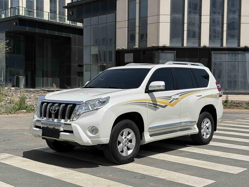 Toyota Prado 2017 — Фото 2/12
