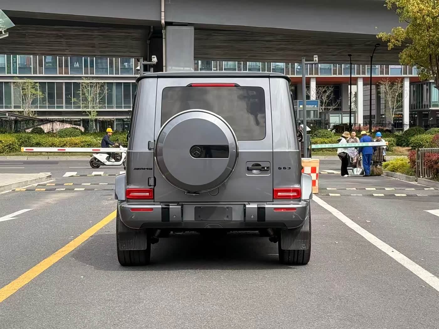 Mercedes-Benz G-Class AMG 2022 — Фото 6/13