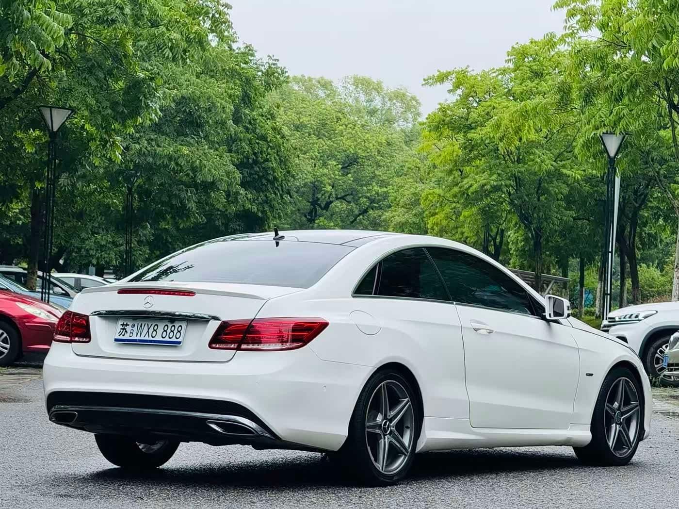 Mercedes-Benz E-Class 2017 — Фото 4/17