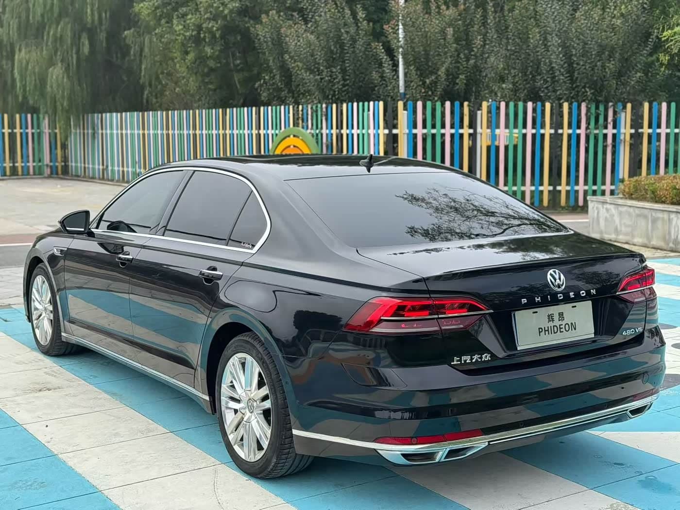 Volkswagen Phideon 2019 — Фото 6/9