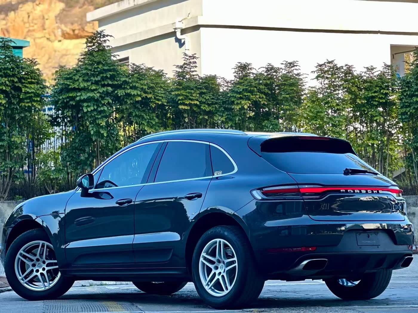 Porsche Macan 2019 — Фото 4/17