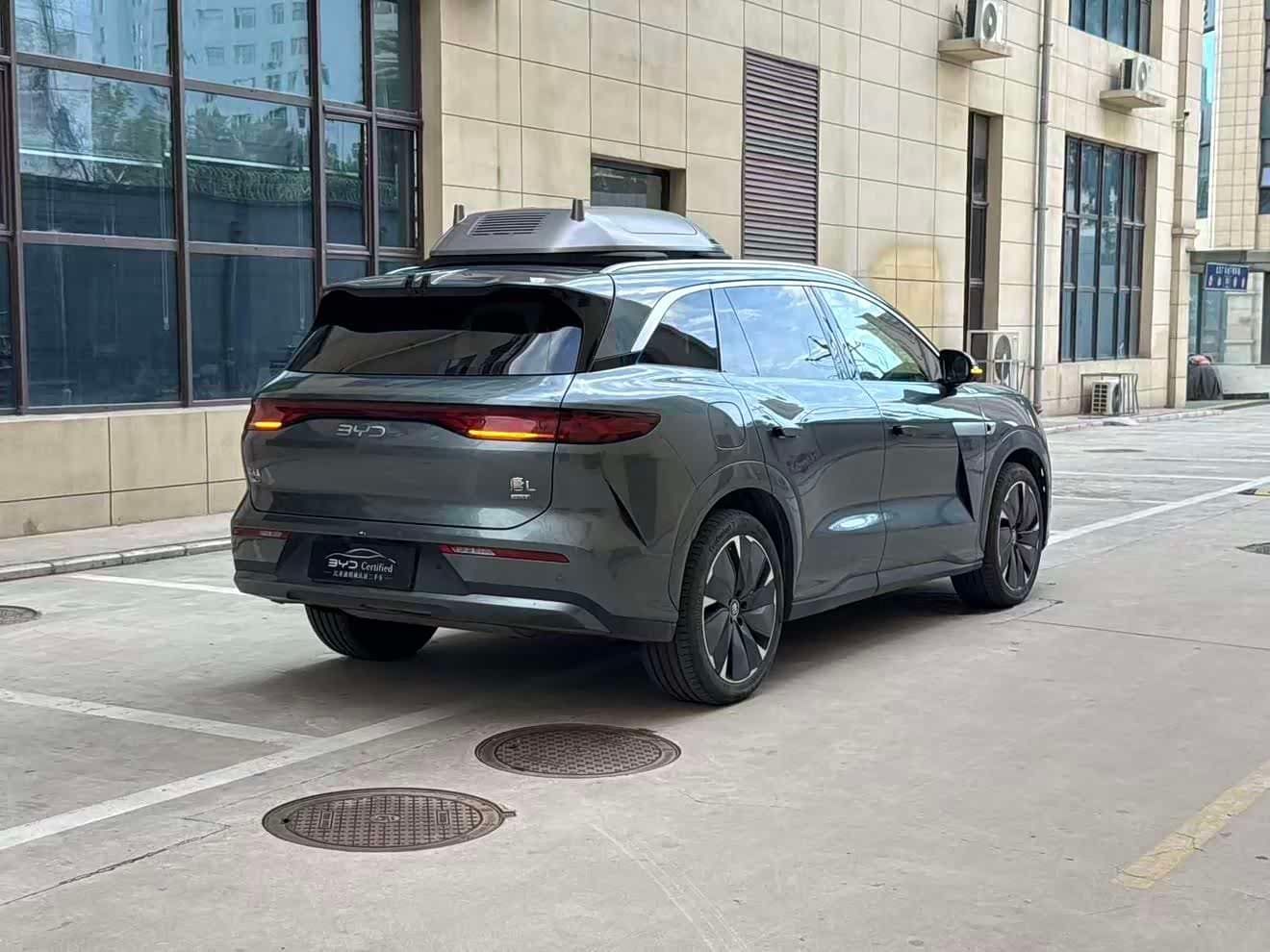 BYD Tang L 2025 — Фото 13/16