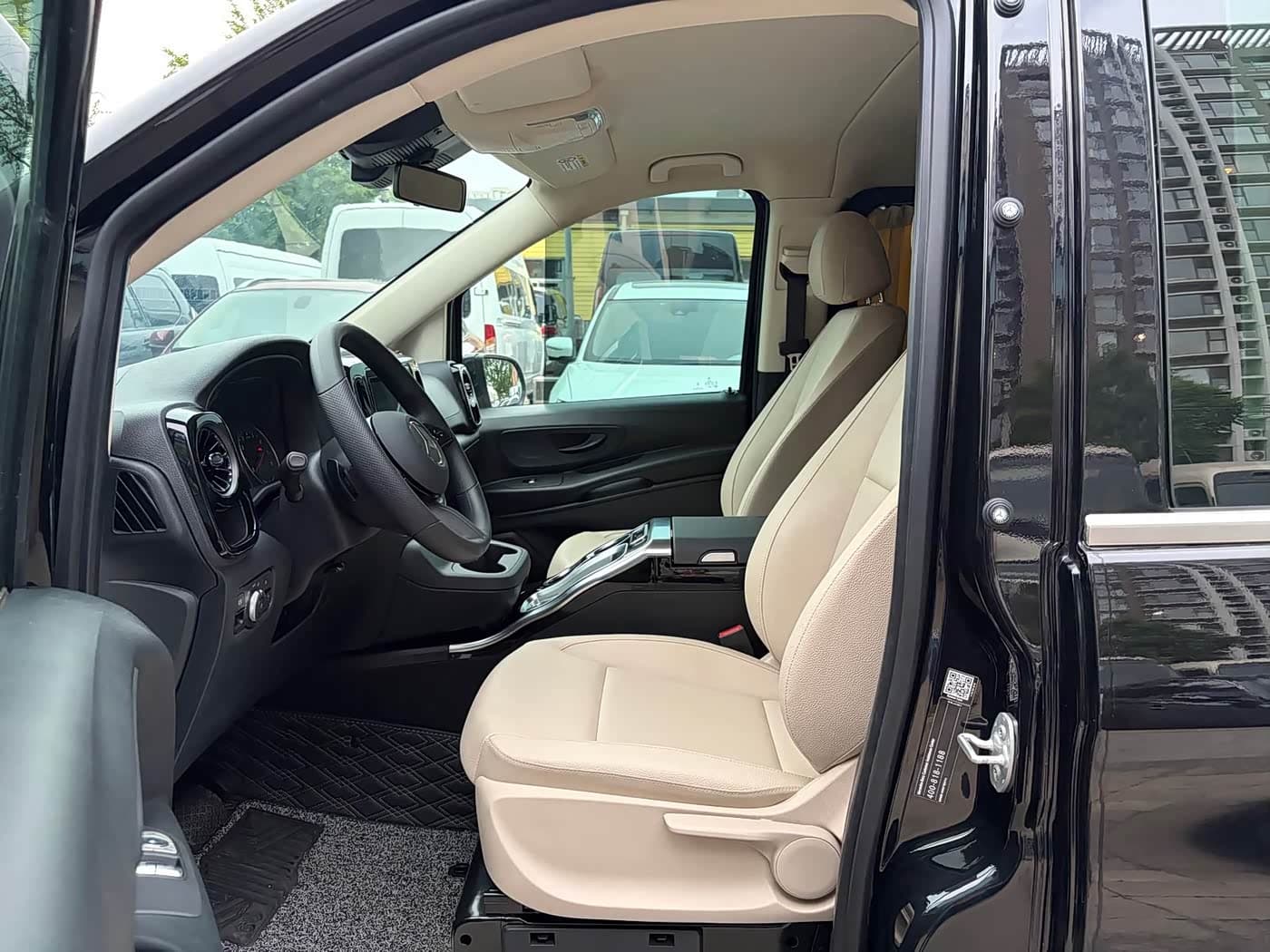 Mercedes-Benz Vito 2025 — Фото 10/20