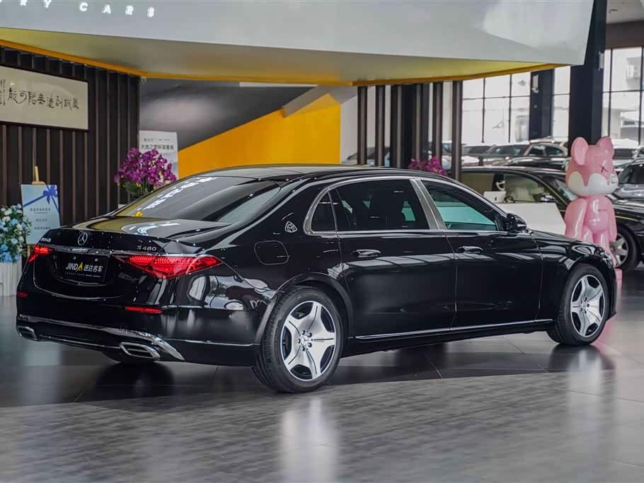 Mercedes-Benz Maybach S-Class 2026 — Фото 4/20