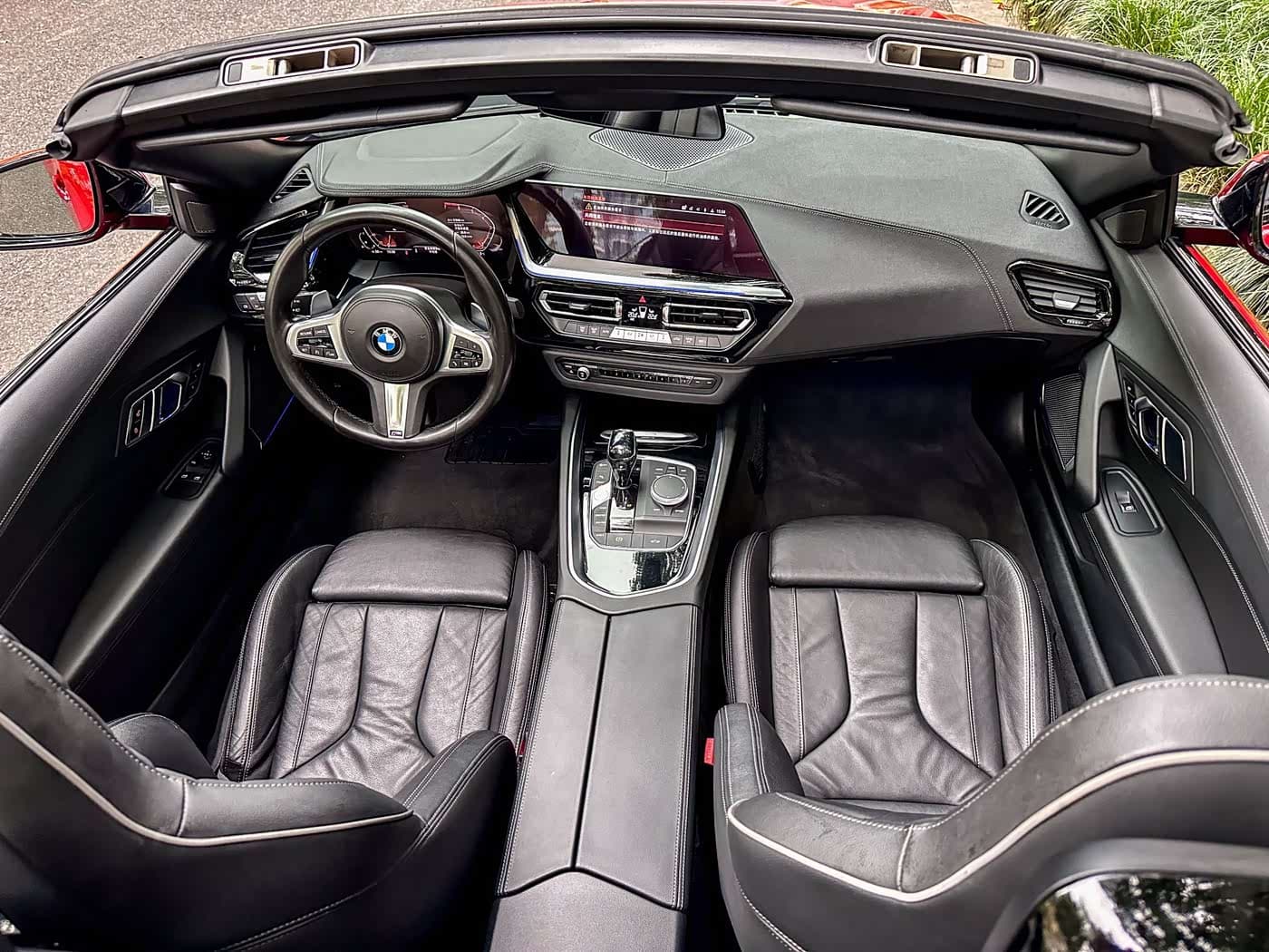 BMW Z4 2020 — Фото 7/12