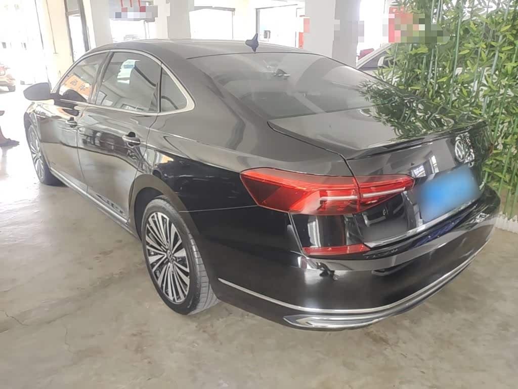 Volkswagen Passat 2021 — Фото 5/20