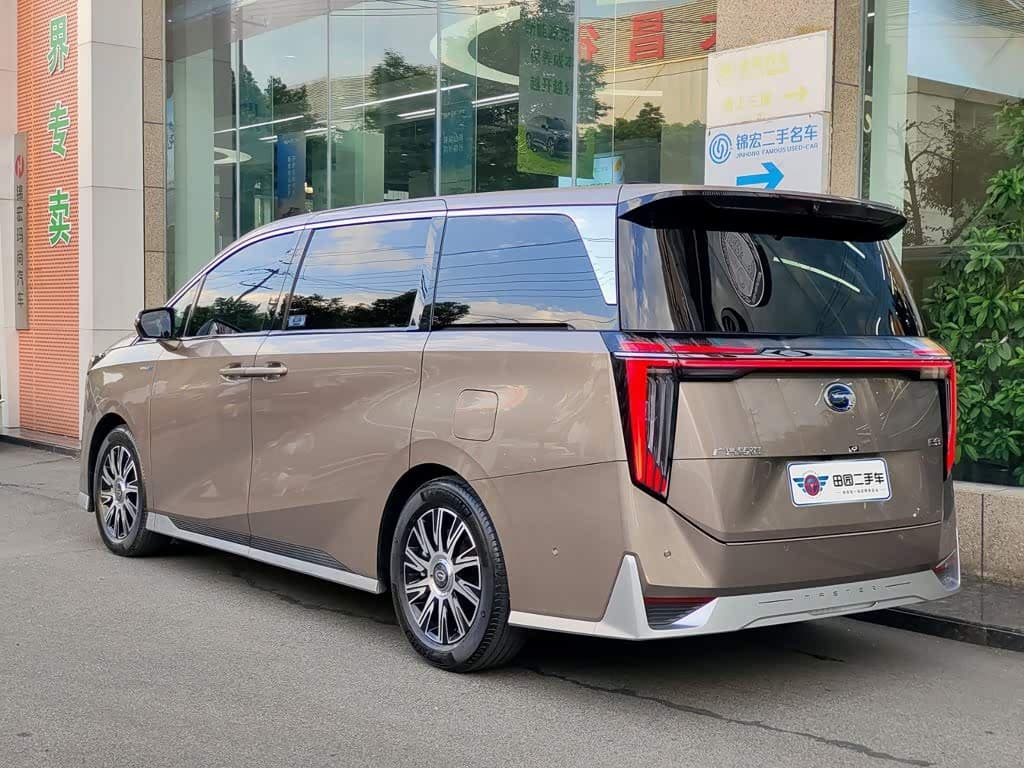 GAC Trumpchi Trumpchi E9 2024 — Фото 4/11