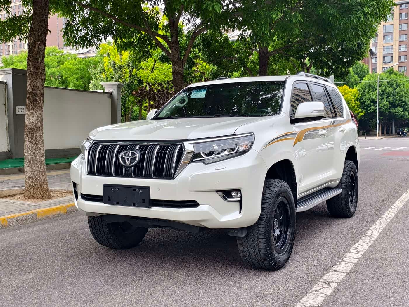 Toyota Prado 2018 — Фото 1/20