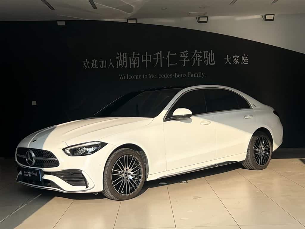 Mercedes-Benz C-Class 2024 — Фото 1/13
