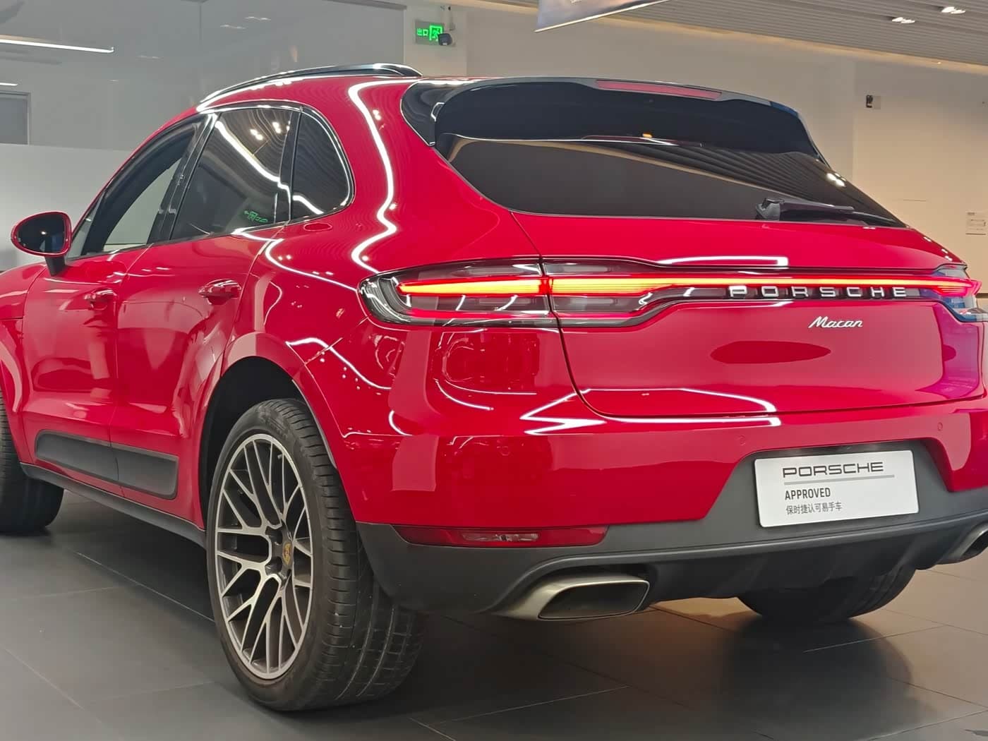 Porsche Macan 2019 — Фото 9/9
