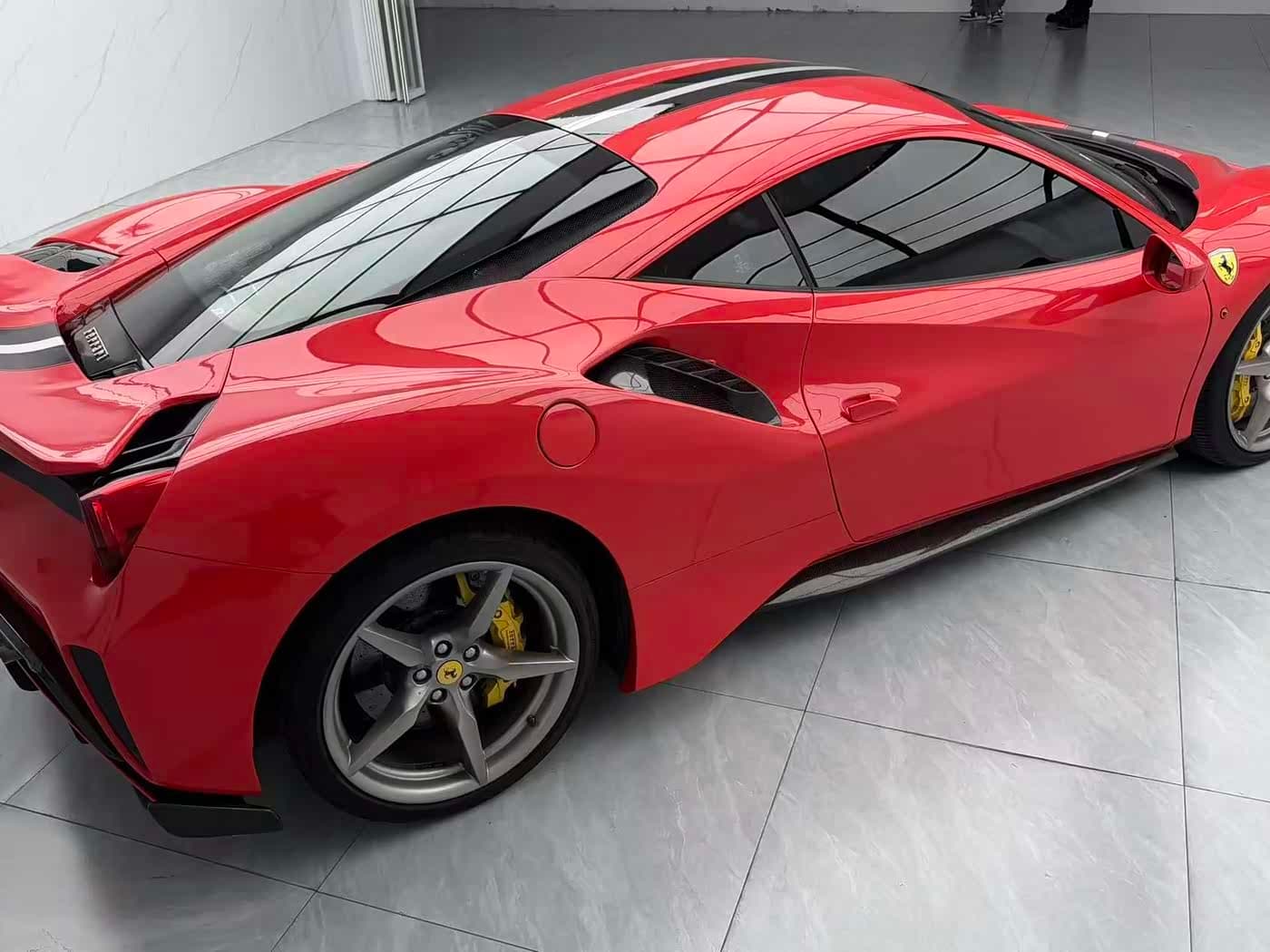 Ferrari 488 2016 — Фото 4/5