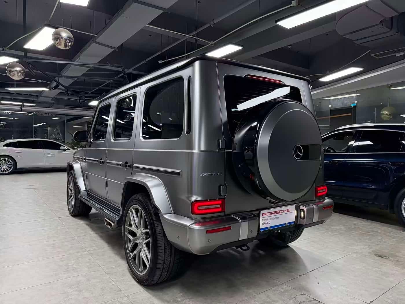 Mercedes-Benz G-Class AMG 2023 — Фото 8/10