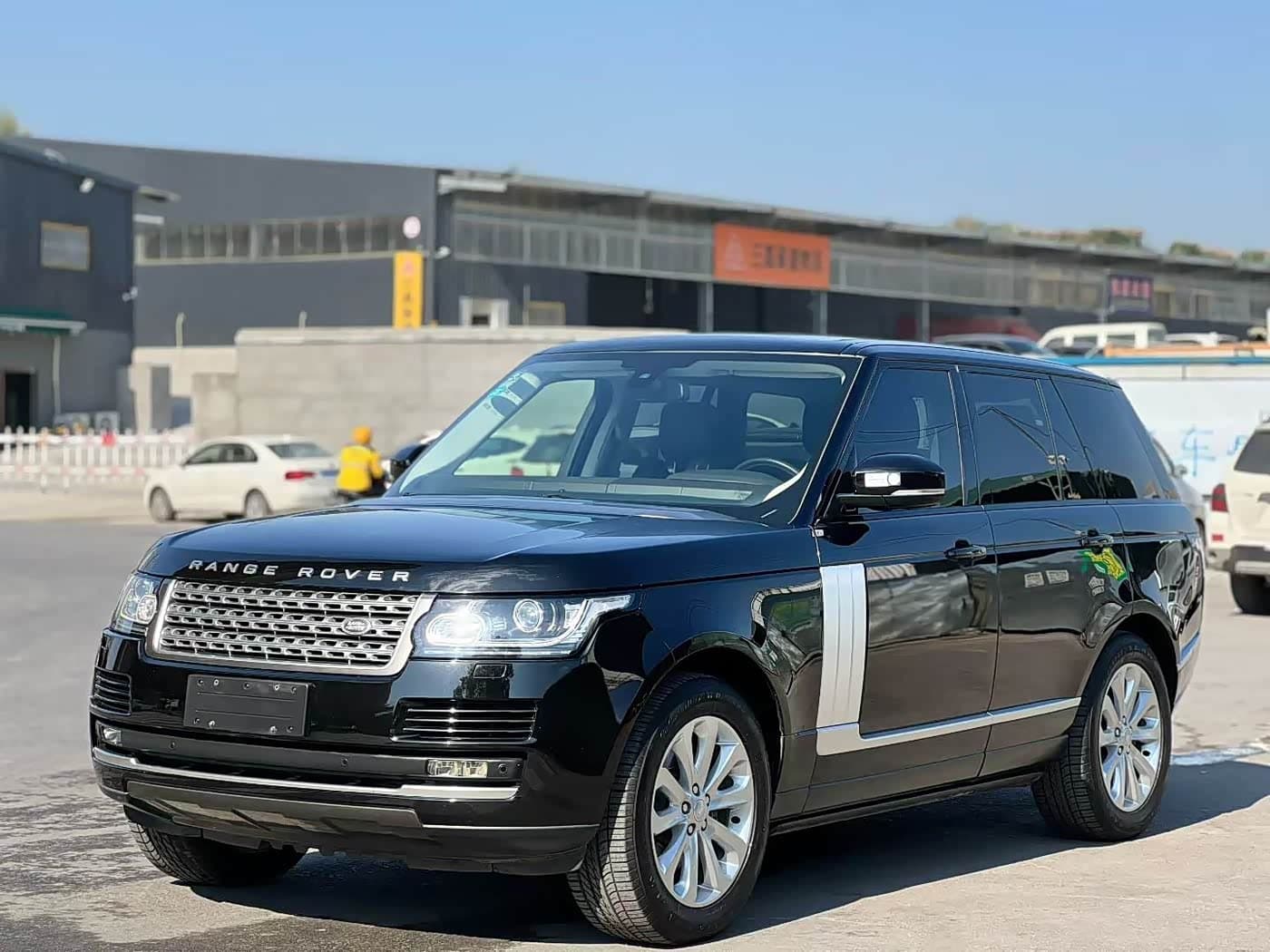 Land Rover Range Rover 2016 — Фото 1/9