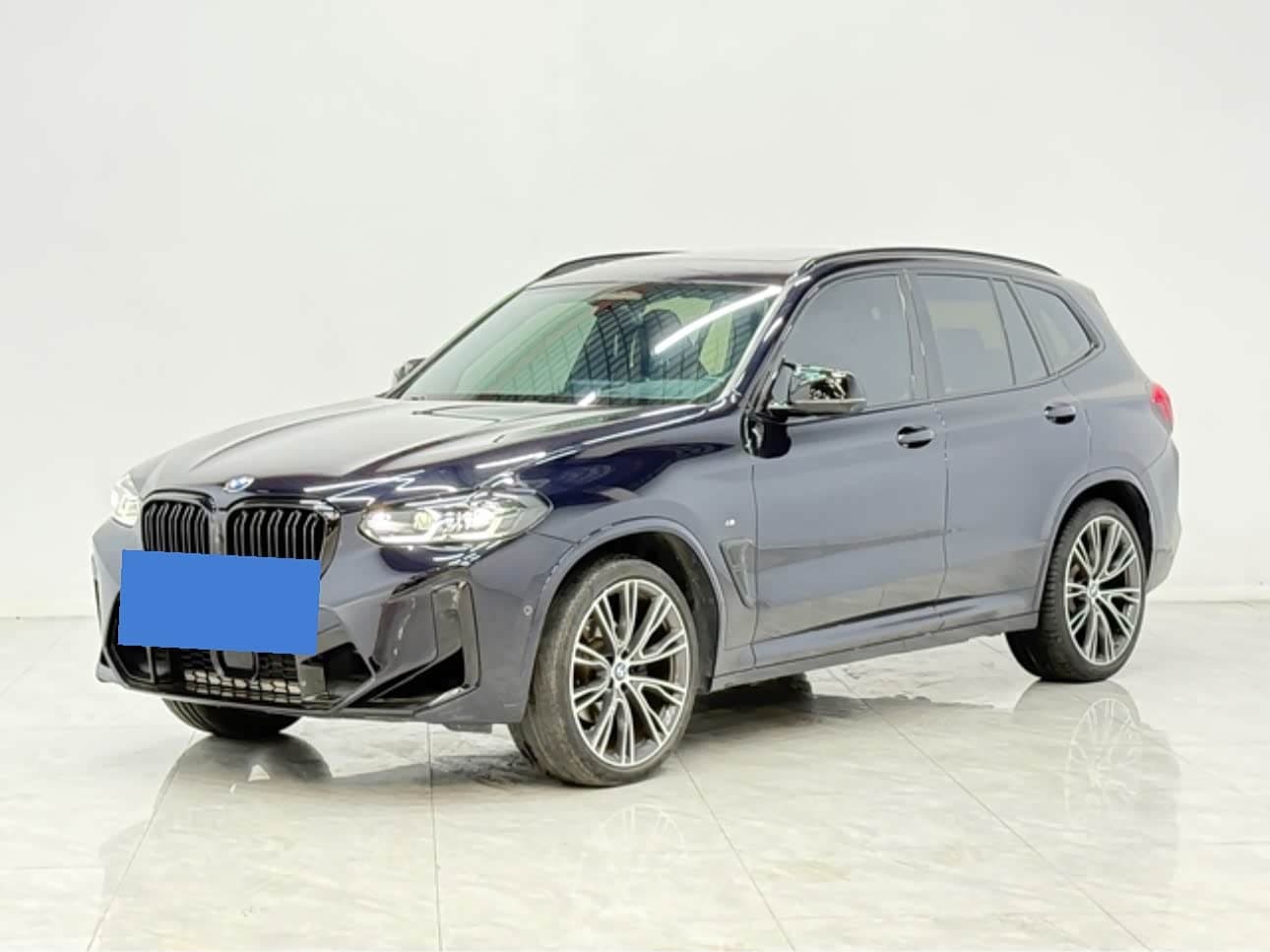 BMW X3 2022 — Фото 1/9