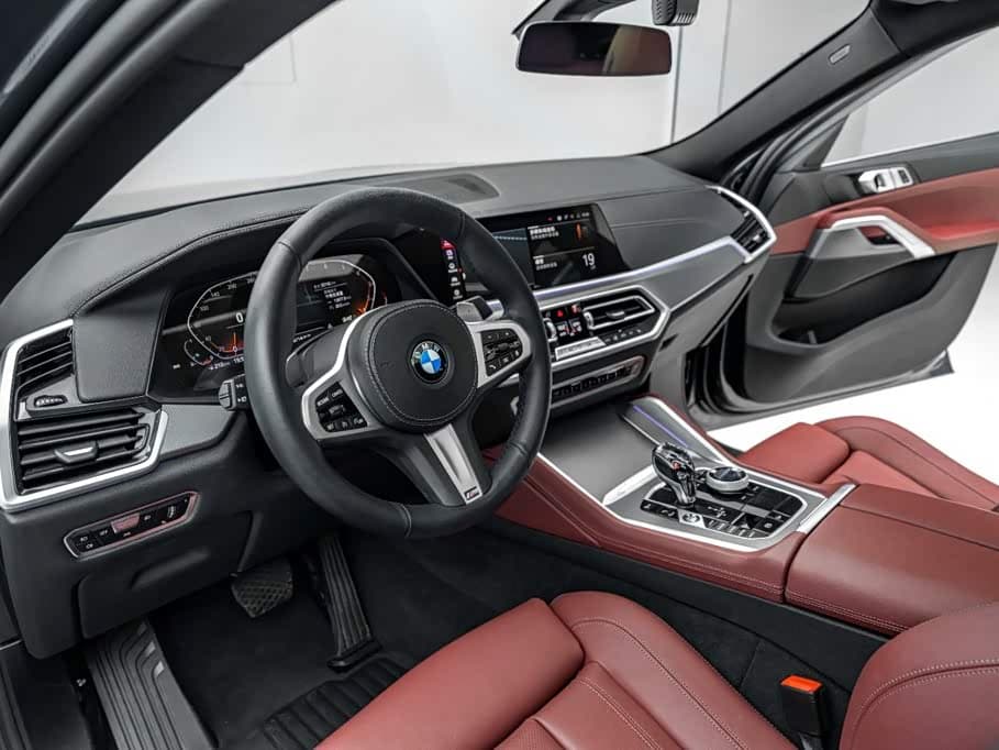 BMW X6 2021 — Фото 18/20