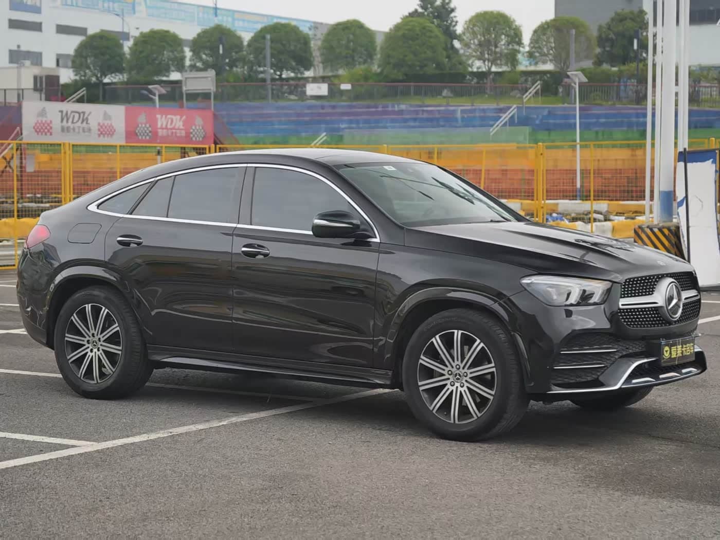 Mercedes-Benz GLE Coupe 2023 — Фото 3/18