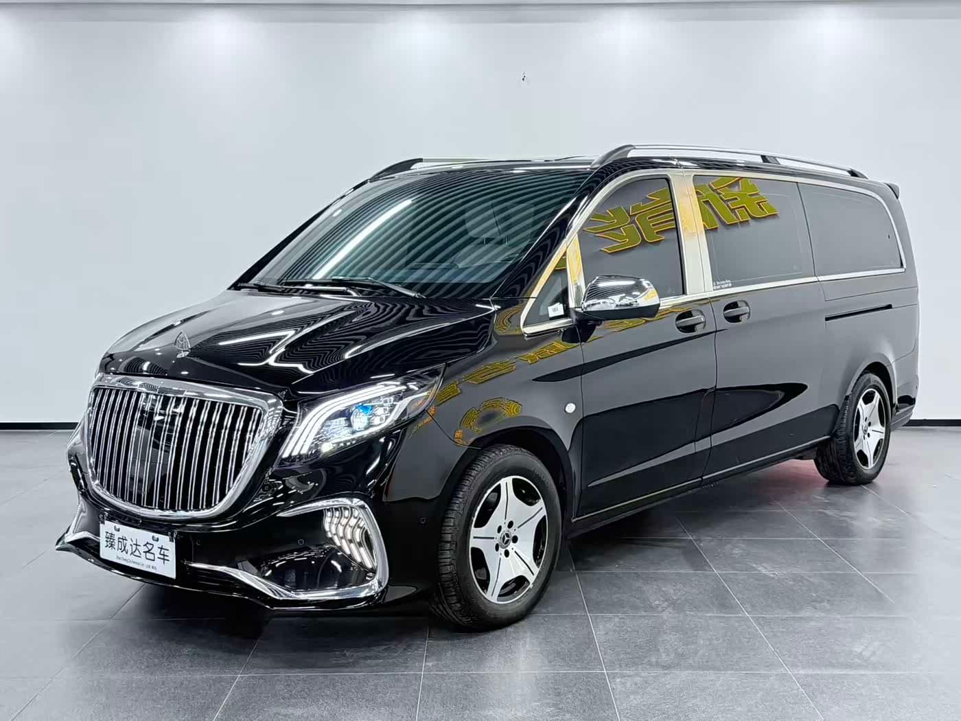 Mercedes-Benz Vito 2024 — Фото 1/20