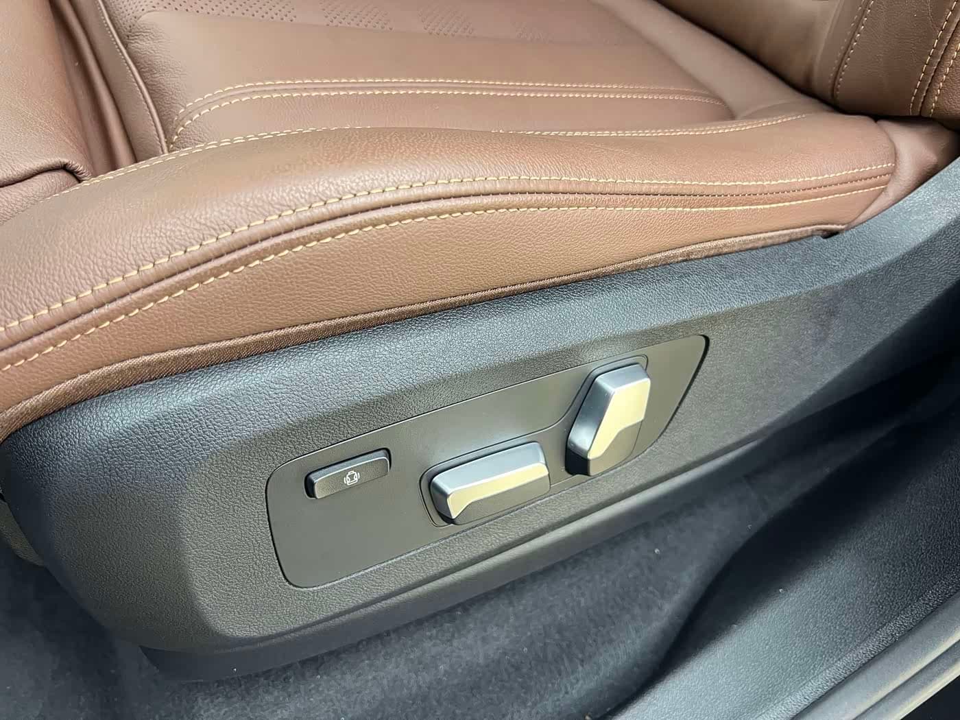 BMW X5 2020 — Фото 14/20