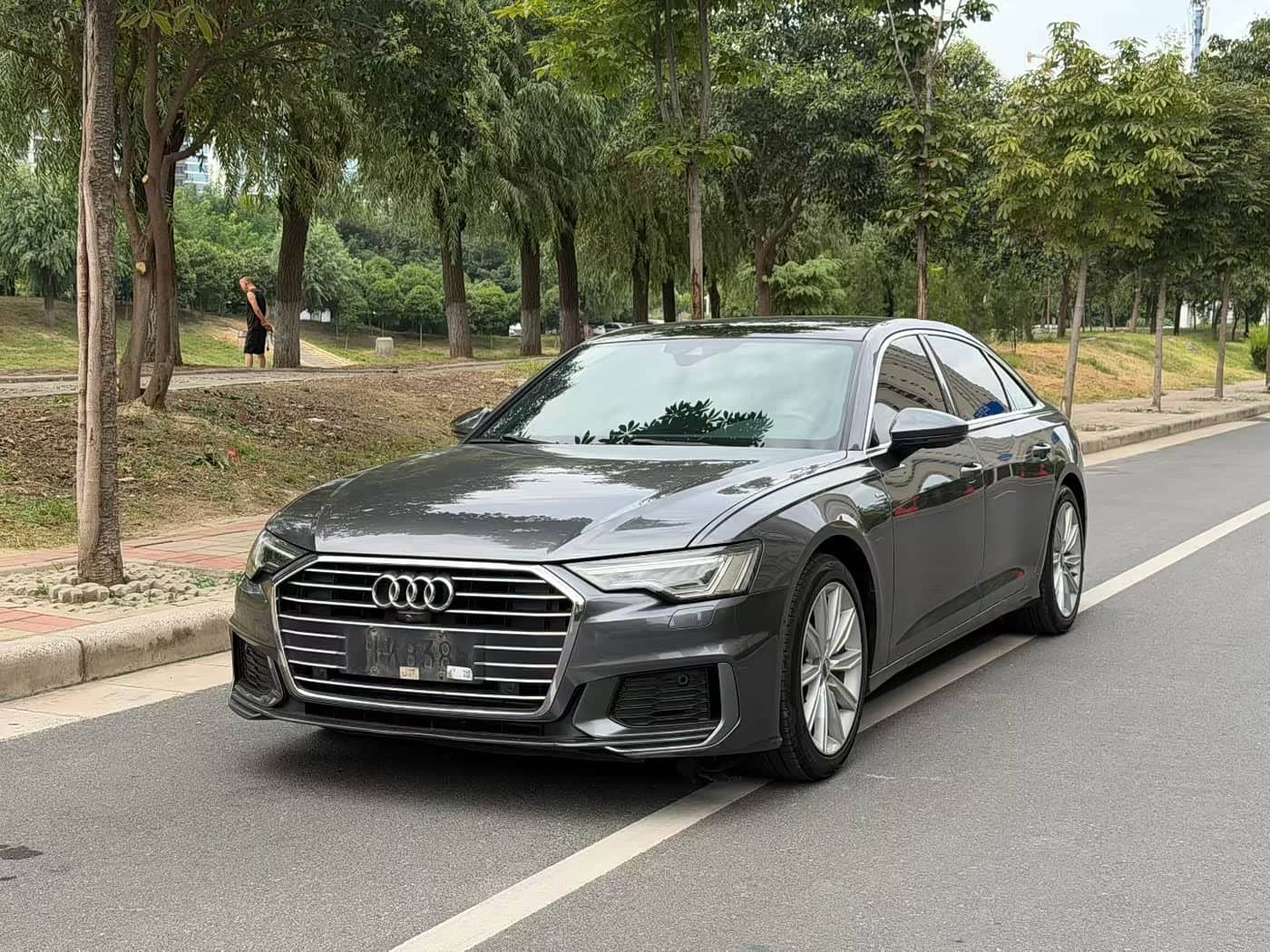 Audi A6L, 2021
