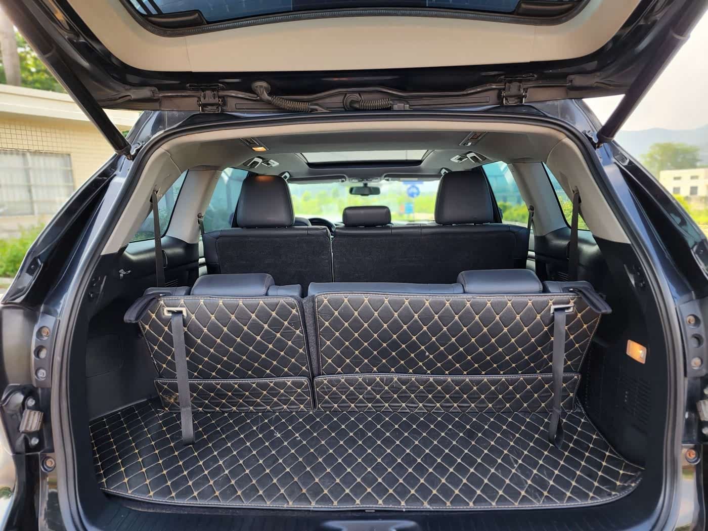 Toyota Highlander 2018 — Фото 18/18