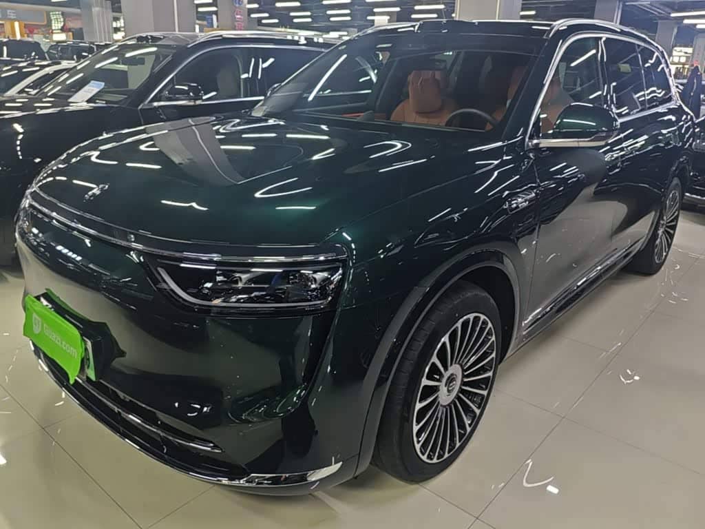 AITO Wenjie AITO M8, 2025