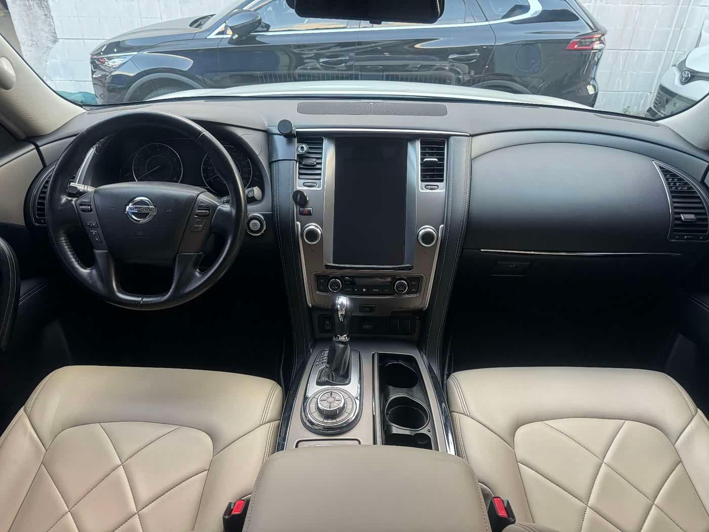 Nissan Patrol 2019 — Фото 12/20