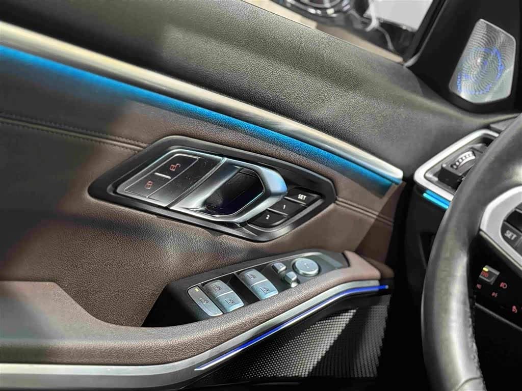 BMW 3 Series 2020 — Фото 14/20