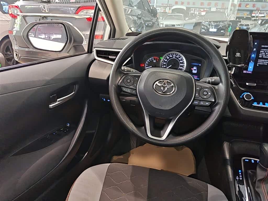 Toyota Corolla 2024 — Фото 11/20