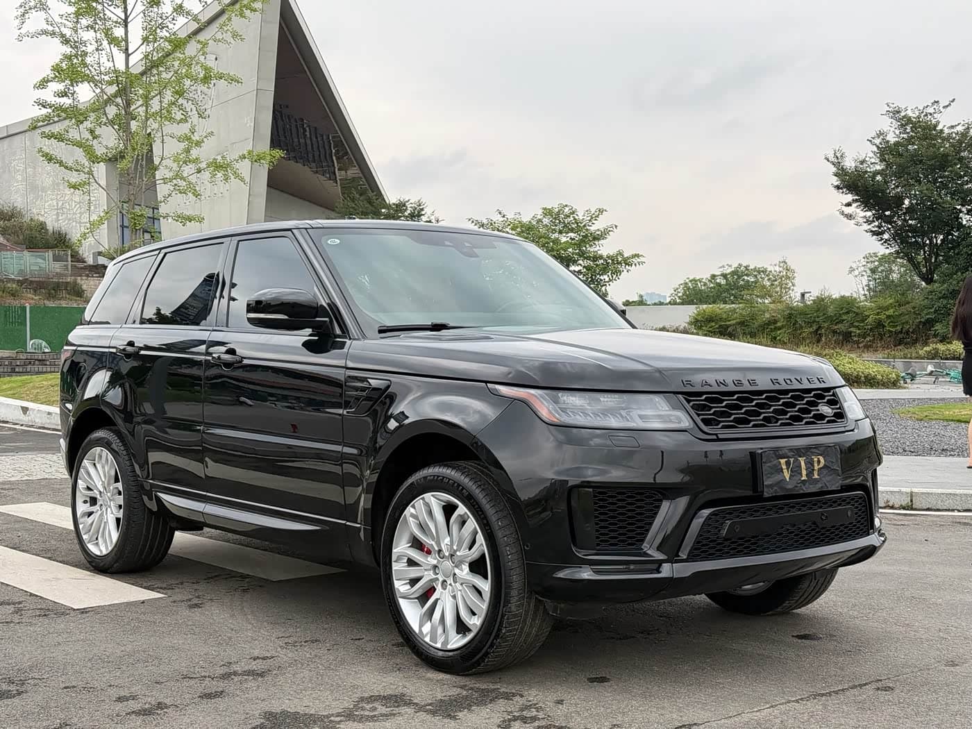 Land Rover Range Rover Sport 2018 — Фото 3/20