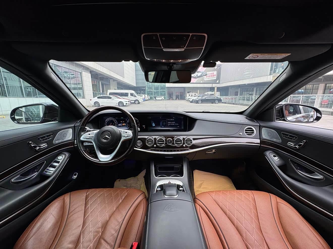 Mercedes-Benz Maybach S-Class 2021 — Фото 15/16