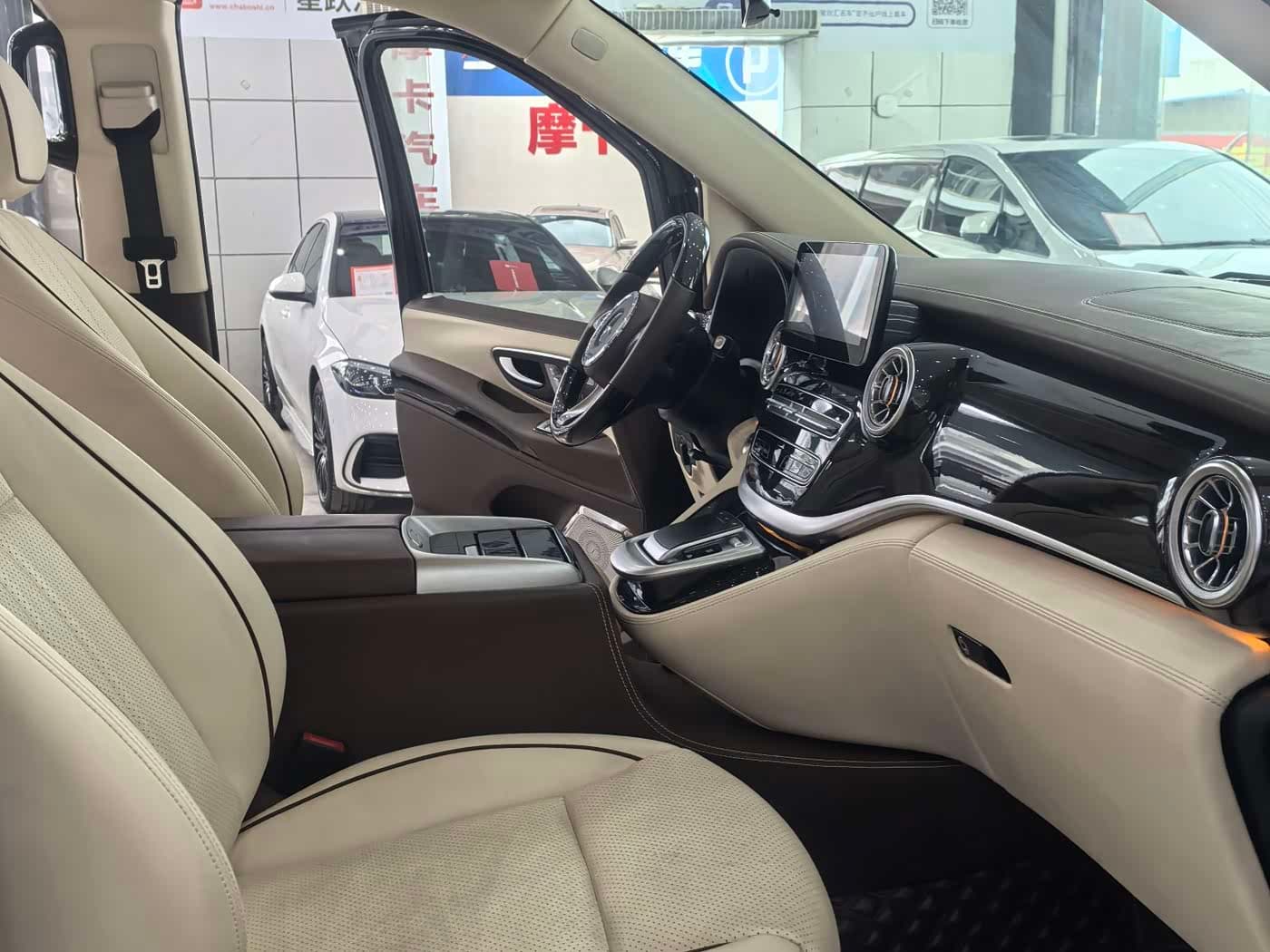 Mercedes-Benz Vito 2022 — Фото 11/20