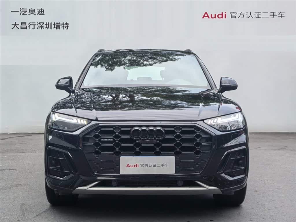 Audi Q5L 2025 — Фото 2/20