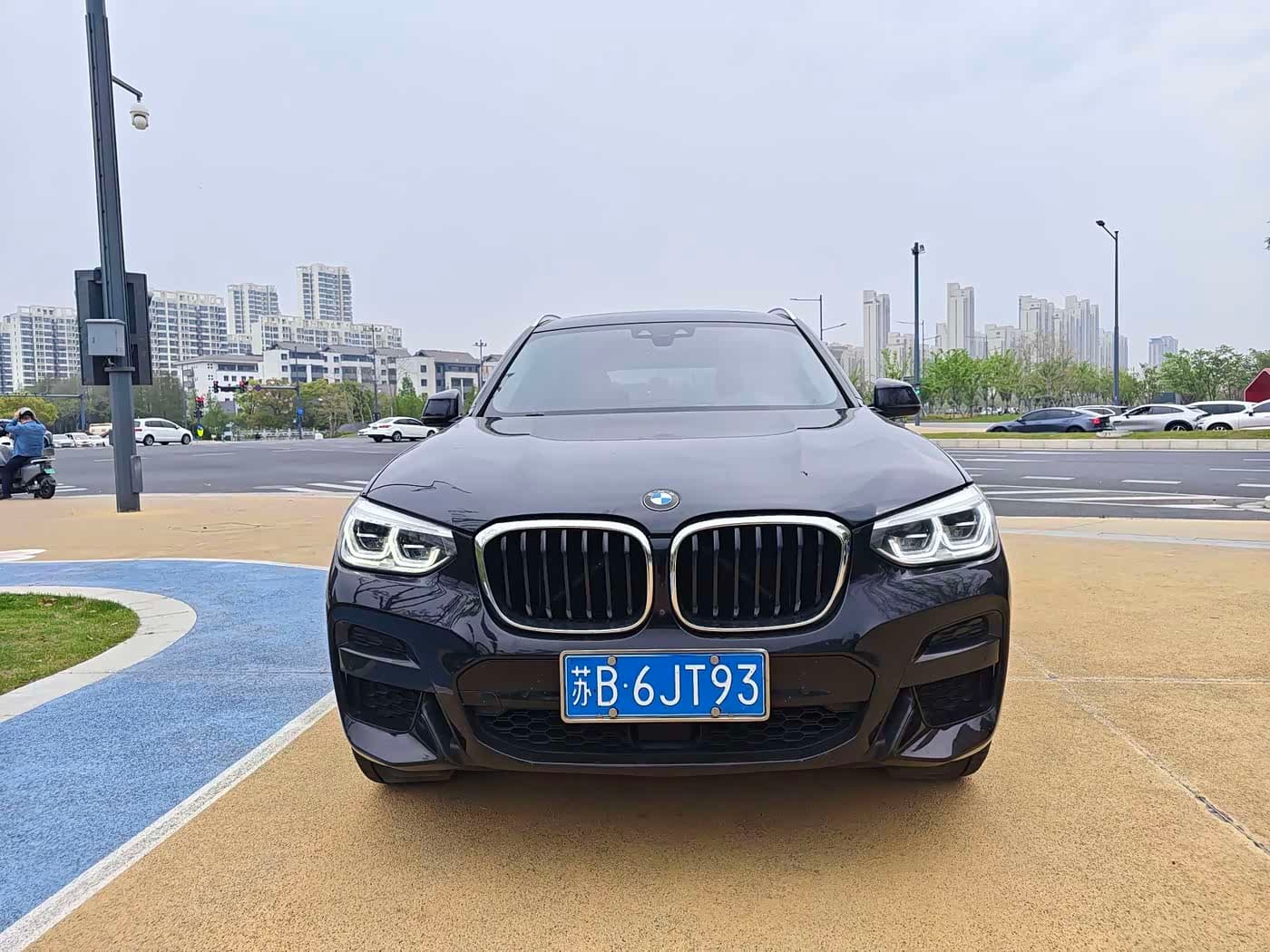 BMW X3 2021 — Фото 2/12