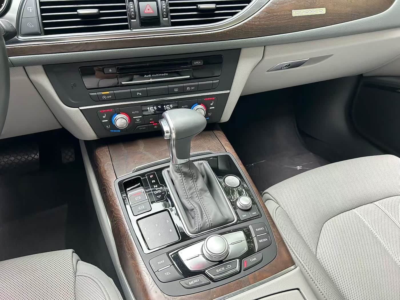Audi A6L 2014 — Фото 13/18