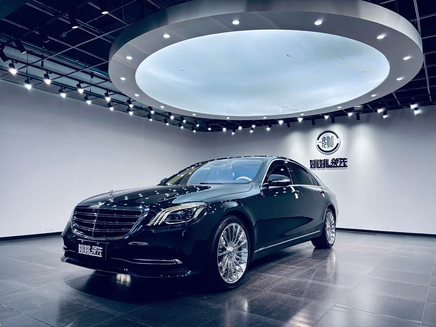 Mercedes-Benz S-Class 2018 — Фото 1/13