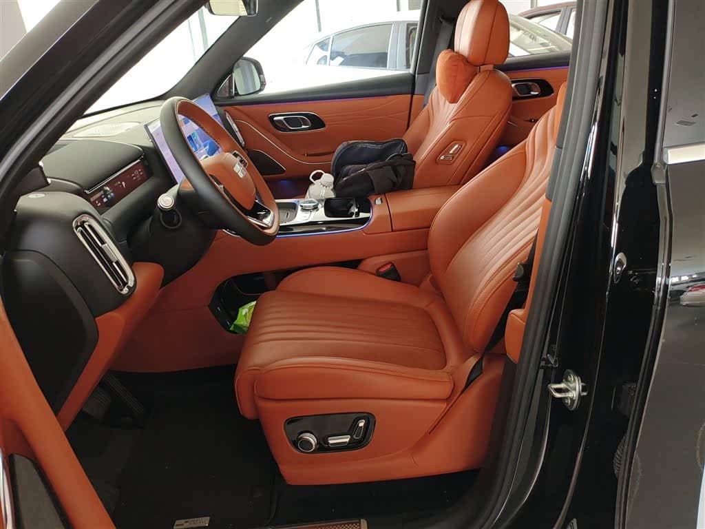 Geely Galaxy Galaxy M9 2025 — Фото 15/20