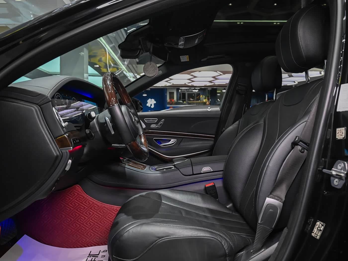 Mercedes-Benz S-Class 2019 — Фото 14/20