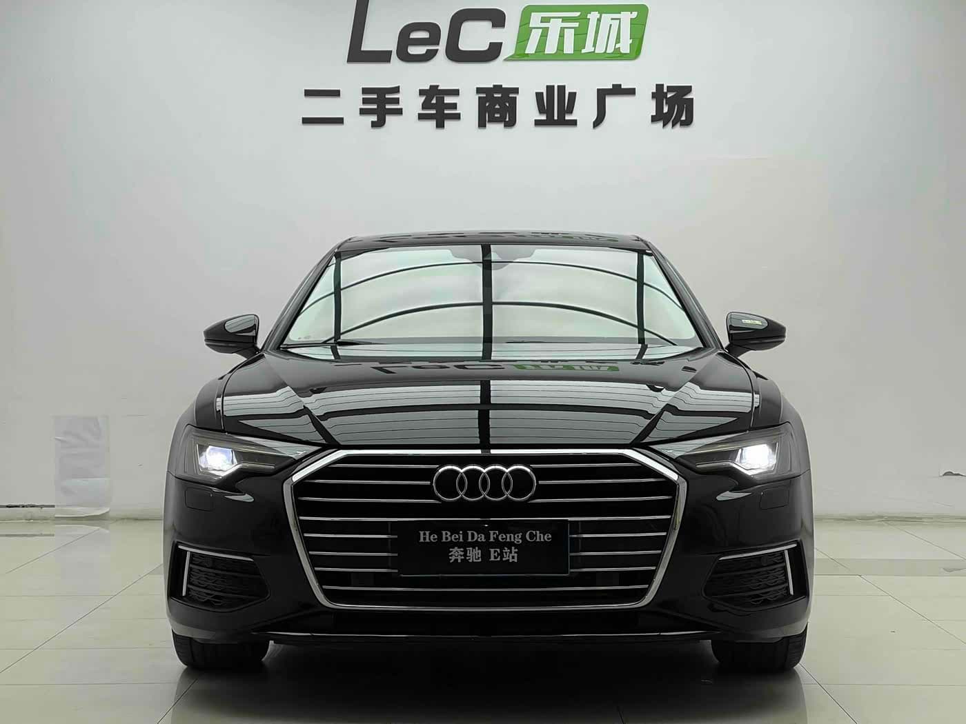 Audi A6L 2019 — Фото 2/17