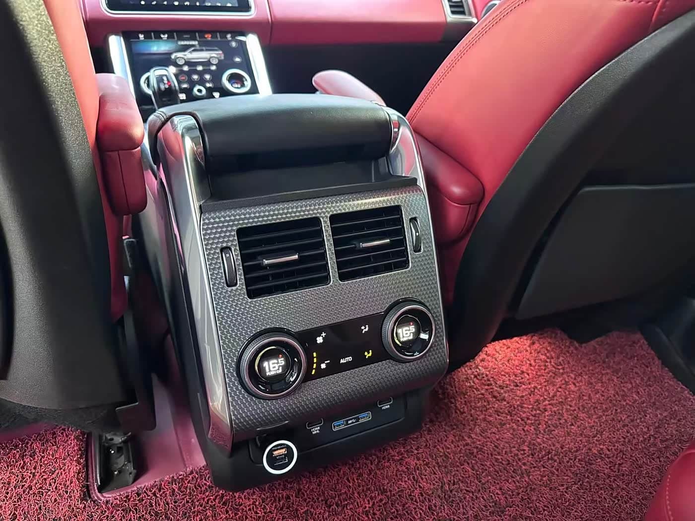 Land Rover Range Rover Sport 2019 — Фото 12/20