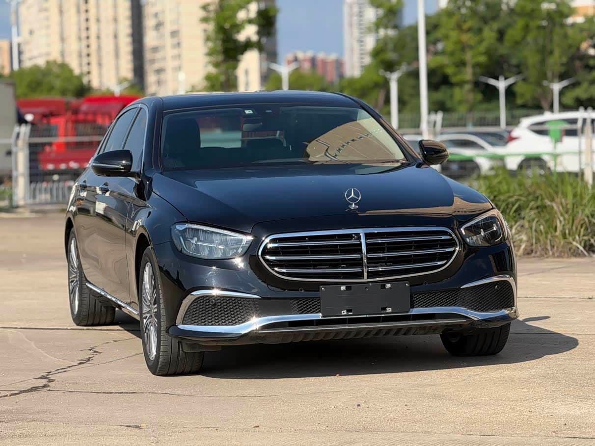 Mercedes-Benz E-Class 2021 — Фото 5/17